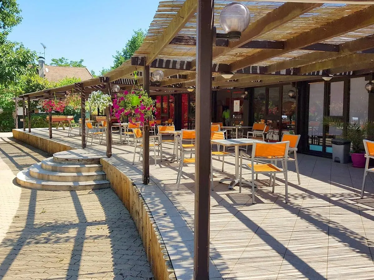 Vvf Dordogne Lot Hotel Gluges 3*,  France